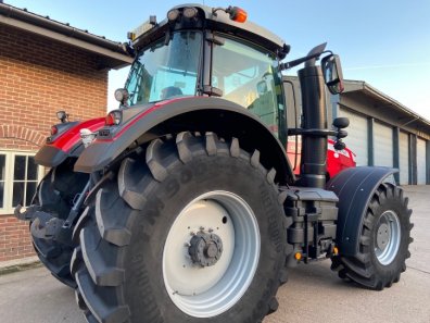 Massey Ferguson 8727 S