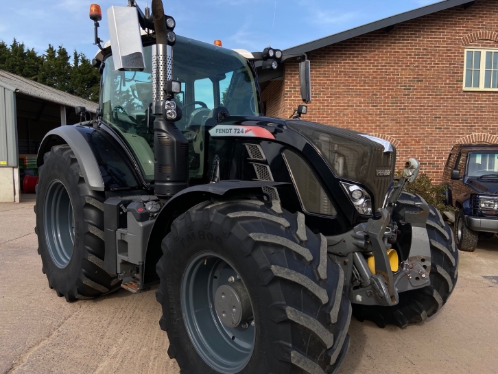 Fendt 724 Profi-Plus