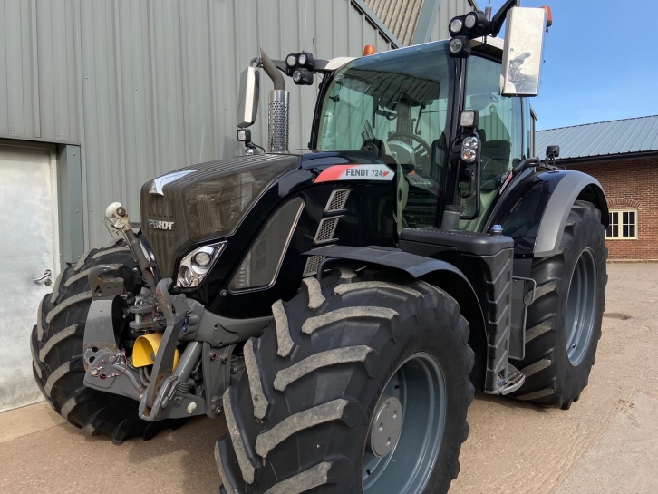 Fendt 724 Profi-Plus