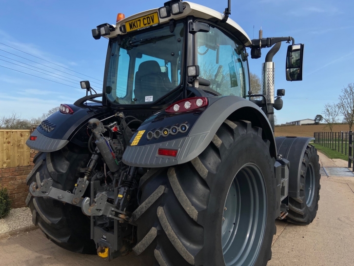 Fendt 724 Profi-Plus