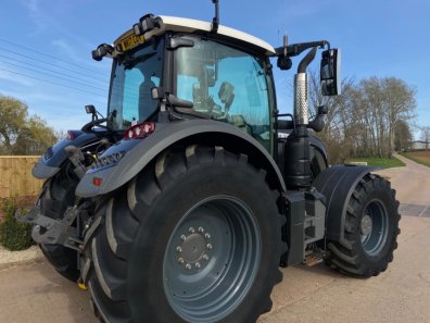 Fendt 724 Profi-Plus