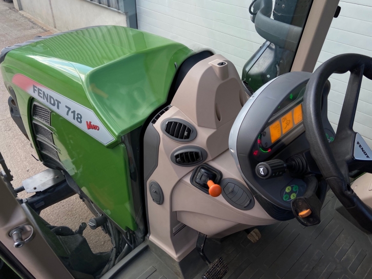 Fendt 718 Profi