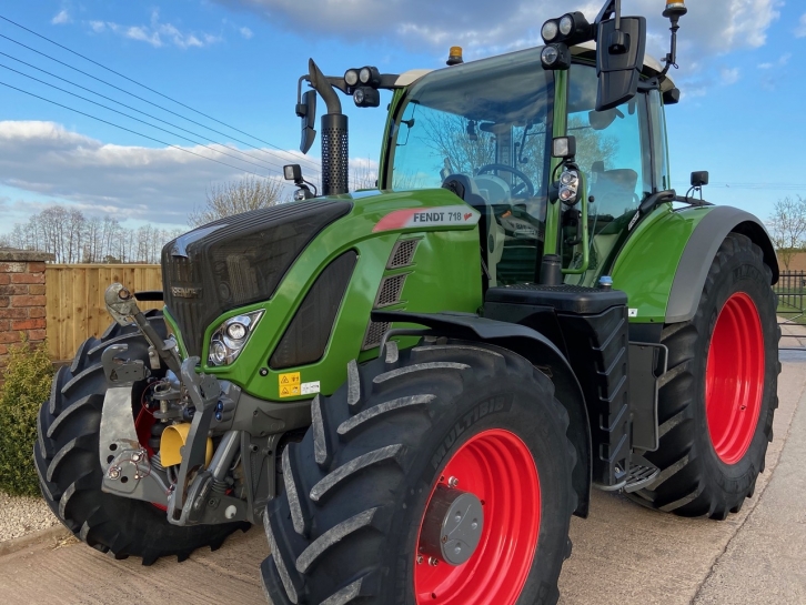 Fendt 718 Profi
