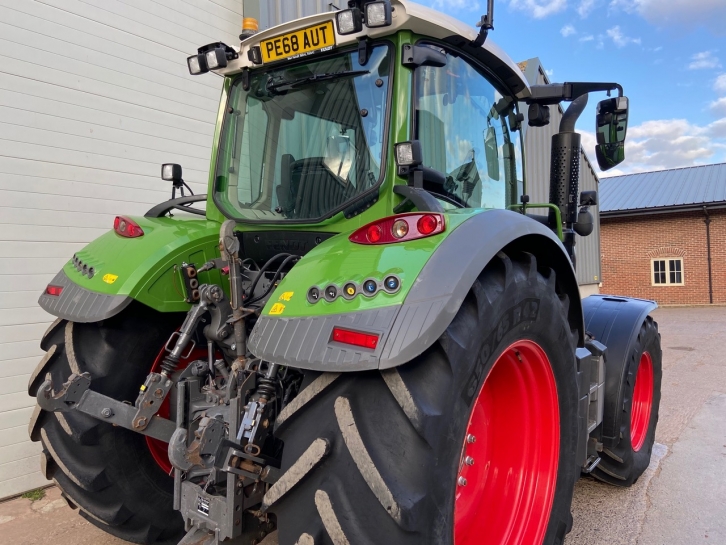 Fendt 718 Profi