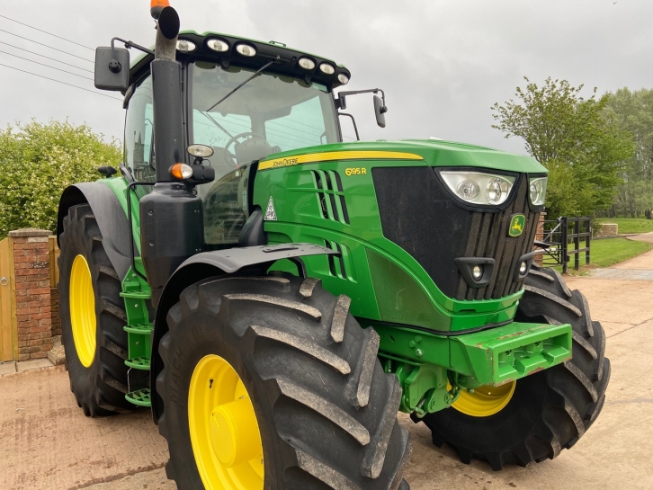 John Deere 6195R