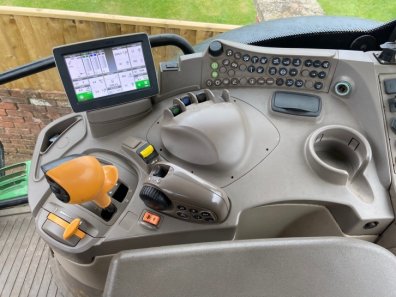 John Deere 6195R