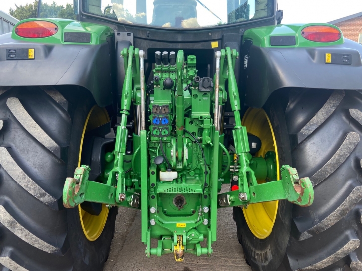 John Deere 6155R