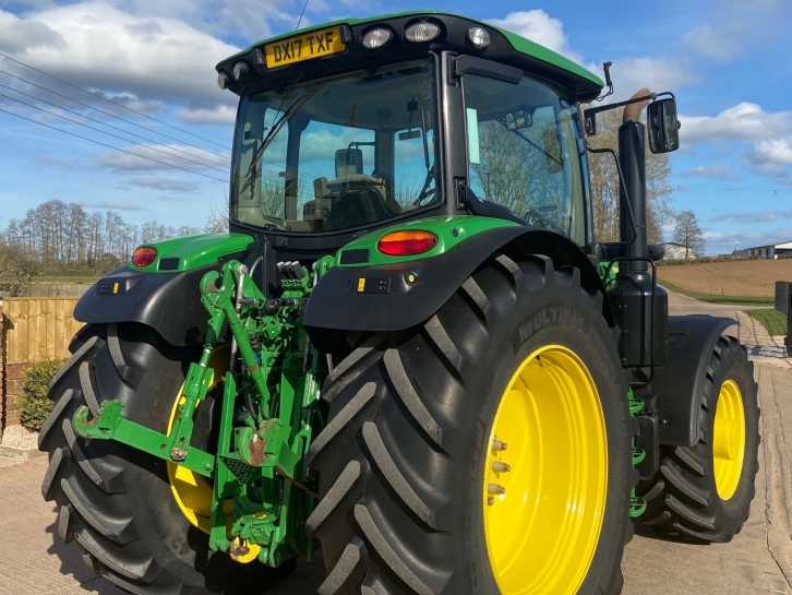 John Deere 6155R