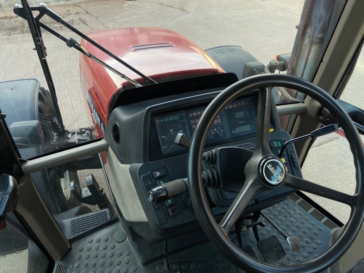 Case CVX 170