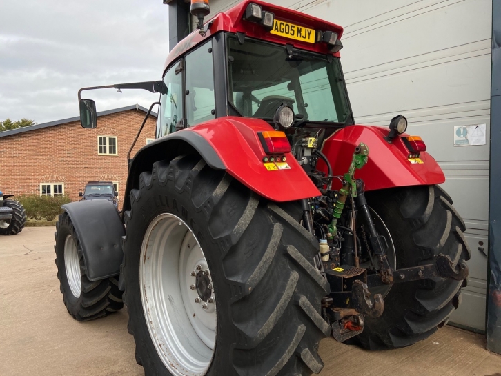 Case CVX 170