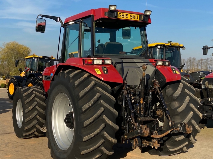 Case 7240 Pro