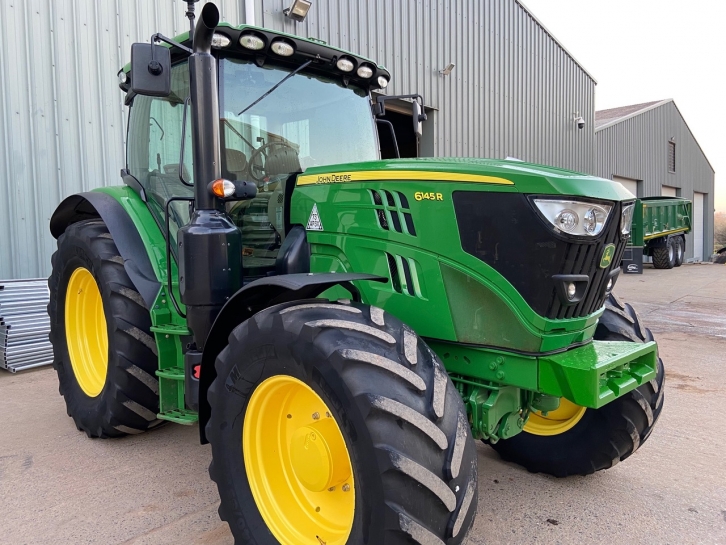 John Deere 6145R