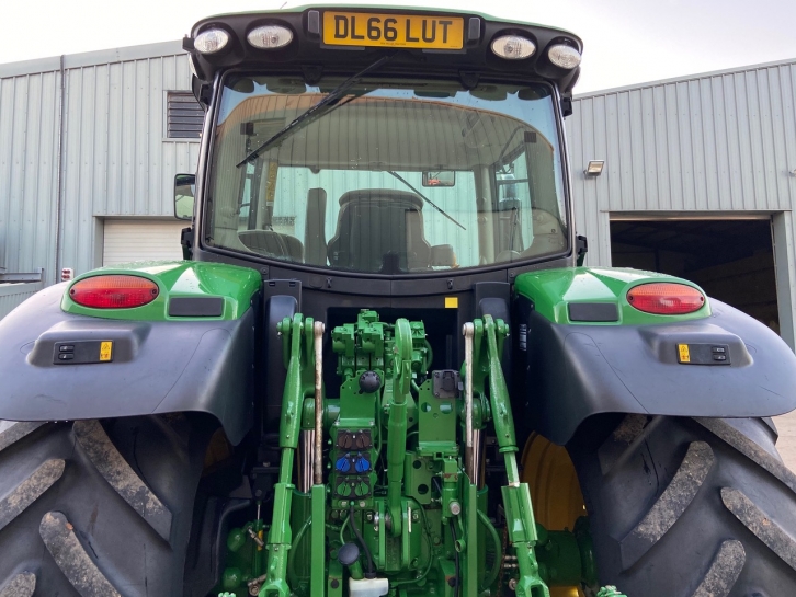 John Deere 6145R