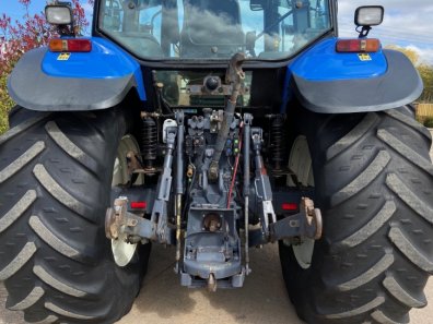 New Holland TM135