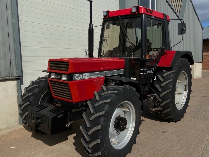 Case 956XL
