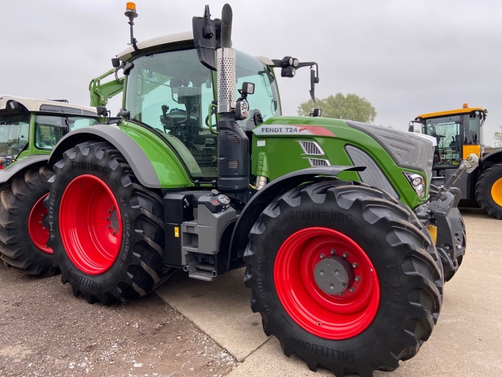 Fendt 724 Profi-Plus