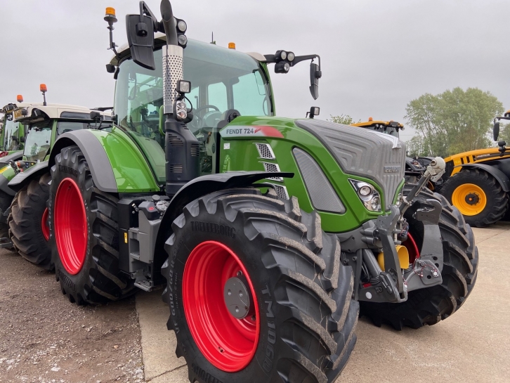 Fendt 724 Profi-Plus