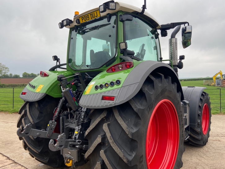 Fendt 724 Profi-Plus