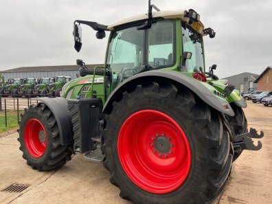 Fendt 724 Profi-Plus