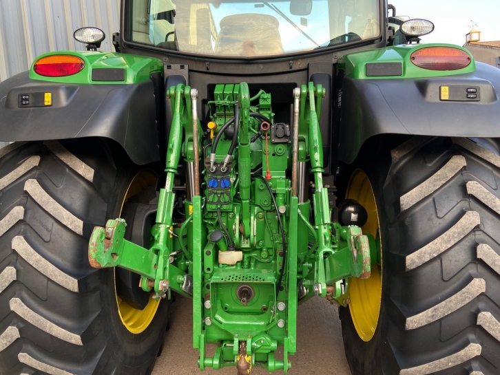 John Deere 6155R