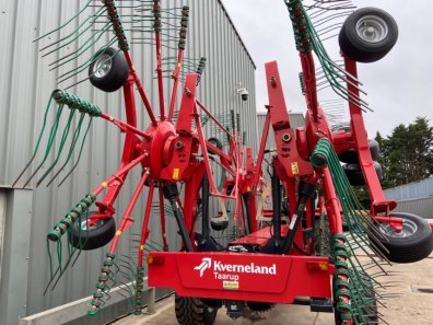 Kverneland Taarup 94125C 4 rotor rake