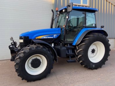 New Holland TM155