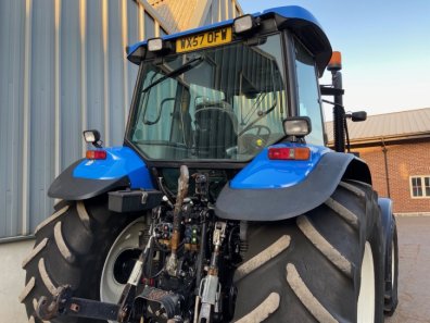 New Holland TM155