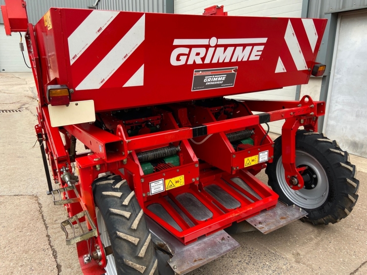 Grimme GB215 Potato belt planter