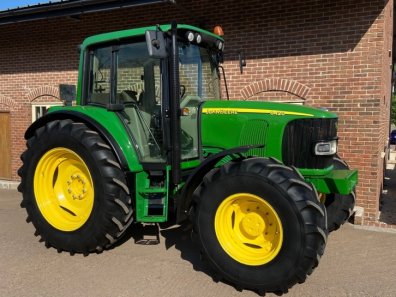 John Deere 6420