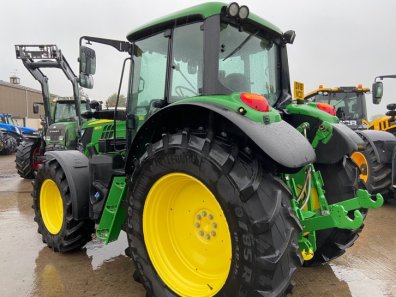 John Deere 6130M