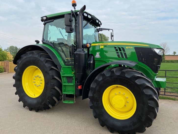 John Deere 6175R