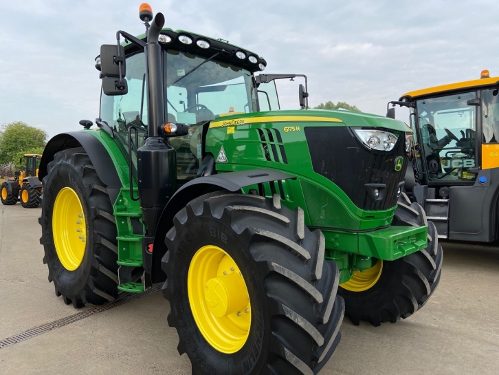 John Deere 6175R