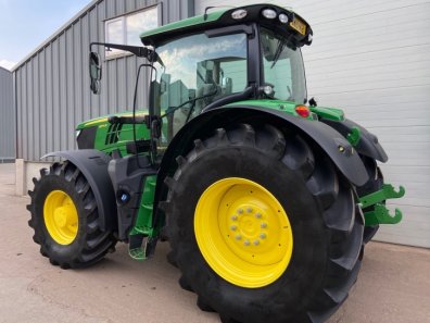 John Deere 6175R