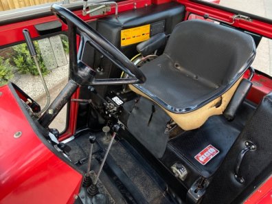 Massey Ferguson 575
