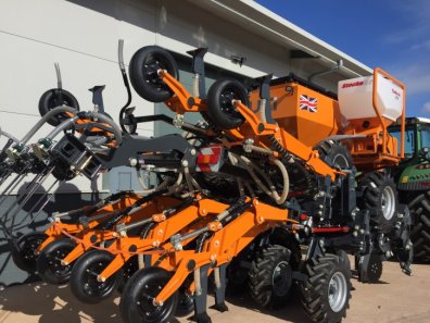 Mzuri Pro-till 4T drill