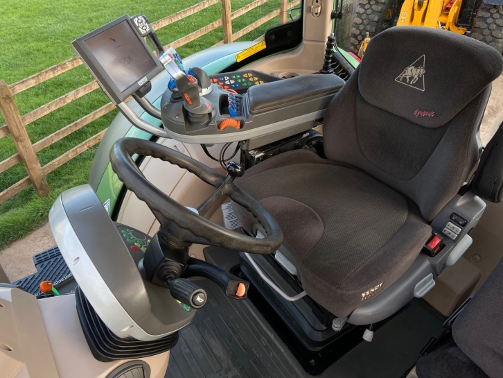 Fendt 724 Profi-Plus