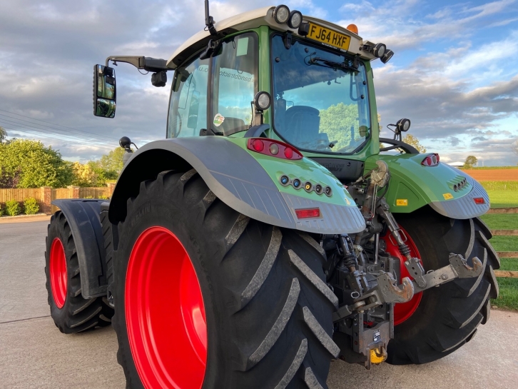 Fendt 724 Profi-Plus