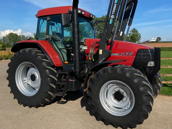 Case MX135