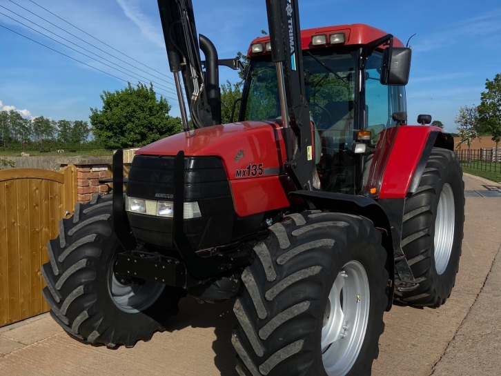 Case MX135
