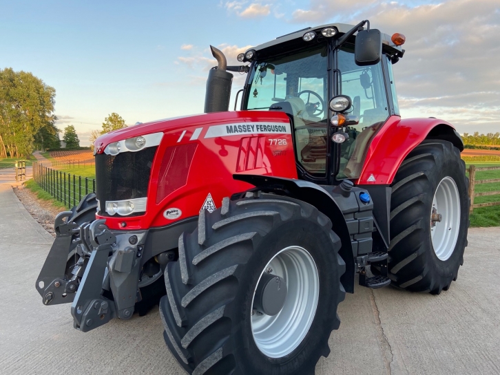 Massey Ferguson 7726 Dyna-VT Exclusive