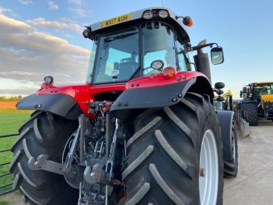 Massey Ferguson 7726 Dyna-VT Exclusive