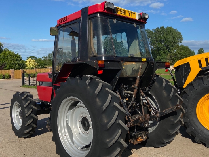 Case IH 856XL Plus