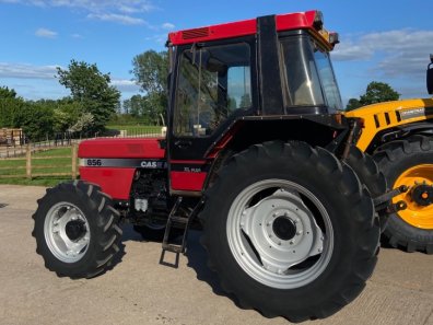Case IH 856XL Plus