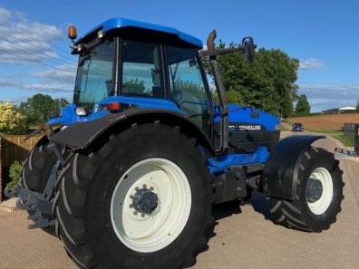 New Holland 8970A