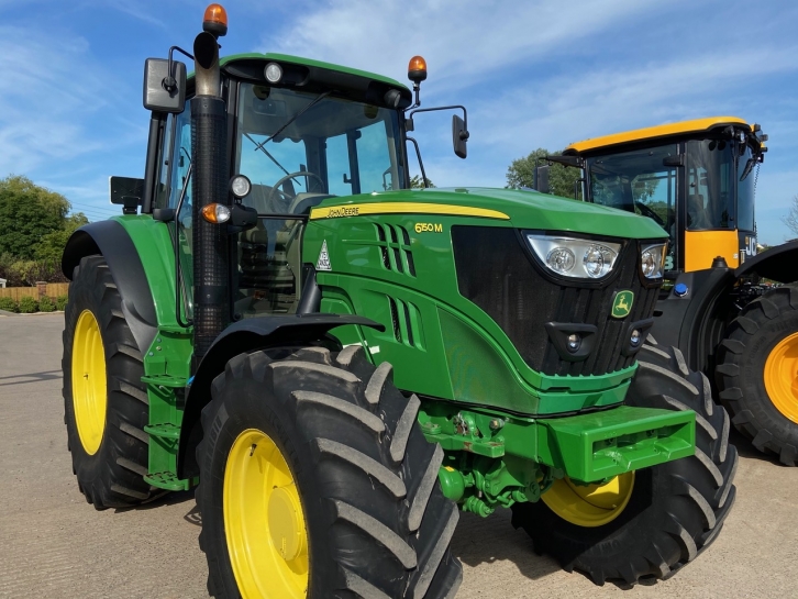 John Deere 6150M