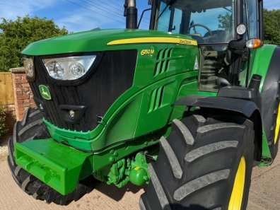 John Deere 6150M