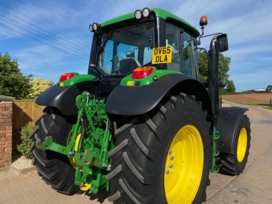 John Deere 6150M