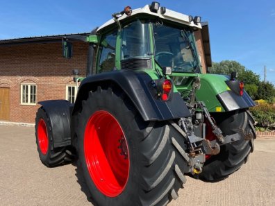 Fendt 820