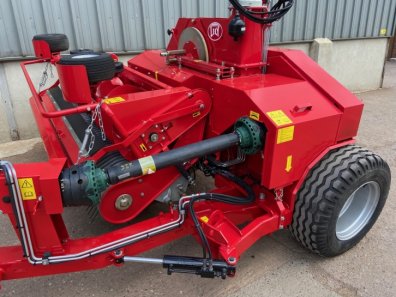 Lely Storm P 300 trailed forager