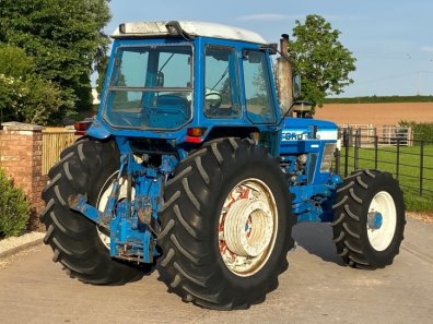 Ford TW20